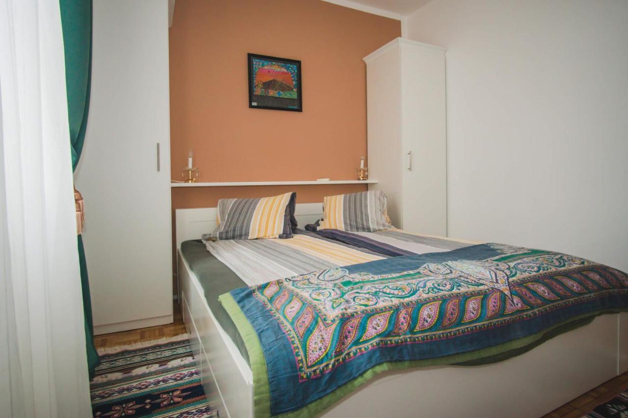 Apartmani Mili Malinska Exterior photo